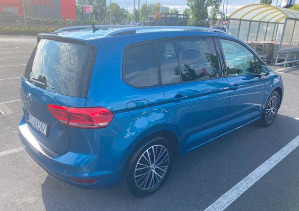 Volkswagen Touran cena 95750 przebieg: 59150, rok produkcji 2018 z Poznań małe 742